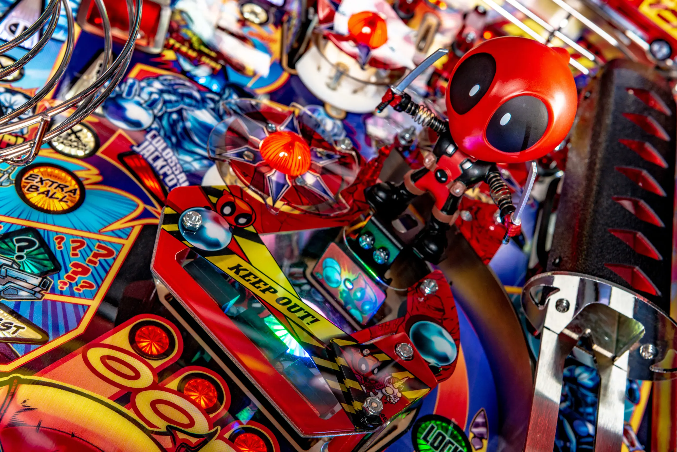 Deadpool Pro Pinball Machine